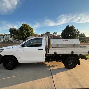 2015 TOYOTA HILUX WORKMATE