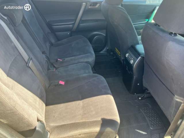 2010 TOYOTA KLUGER ALTITUDE (4x4) 7 SEAT