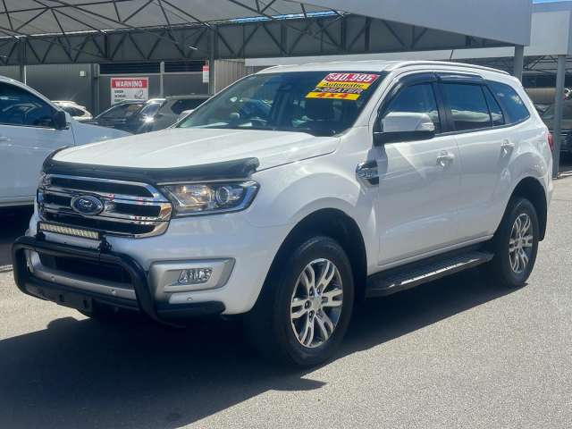 2018 FORD EVEREST TREND UA