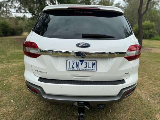 2019 FORD EVEREST TREND