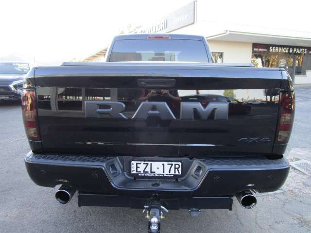 2019 RAM 1500 EXPRESS RAMBOX