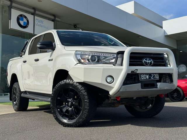 2019 TOYOTA HILUX ROGUE