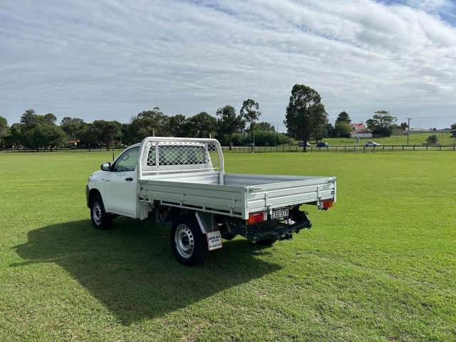 2017 TOYOTA HILUX WORKMATE
