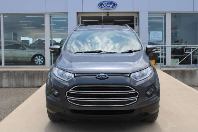 2017 FORD ECOSPORT TREND