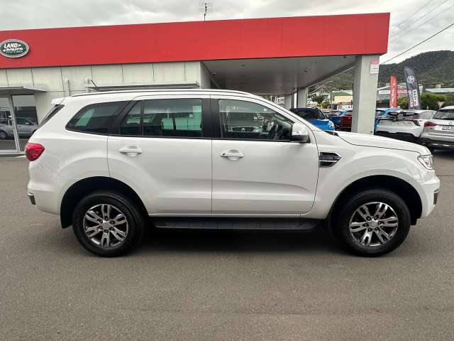 2018 FORD EVEREST TREND