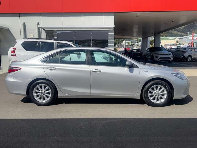 2016 TOYOTA CAMRY ALTISE