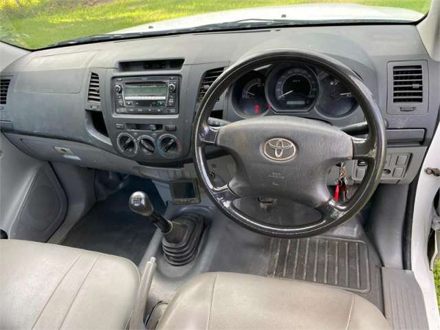 2014 TOYOTA HILUX WORKMATE TGN16R MY14