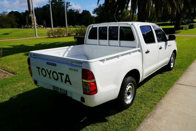 2014 TOYOTA HILUX WORKMATE TGN16R MY12